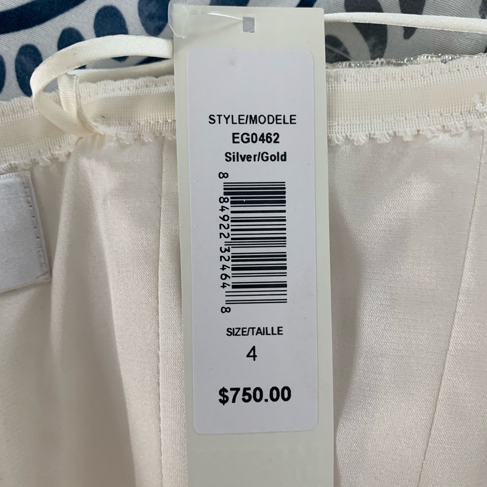 NWT Badgley Mischka Collection ivory lace strapless wedding dress 4 - Picture 11 of 11